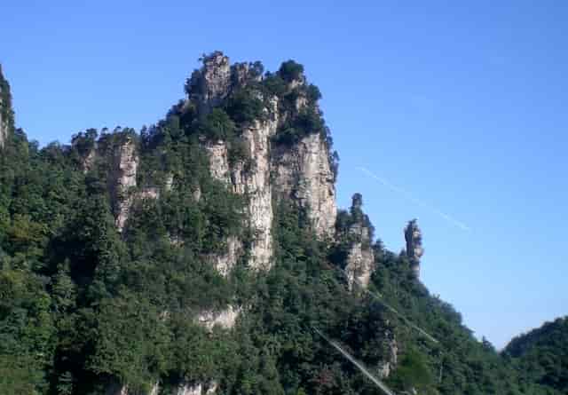 郭沫若坚持拆掉北京古城墙，梁思成夫妇放狠话反对，最终仍被拆