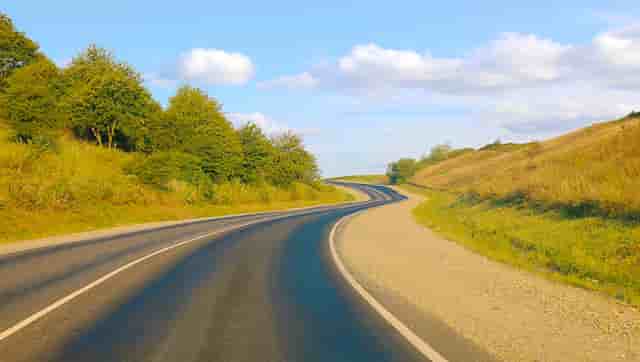 求生之路怎么突然换图了(求生之路2喷图怎么换)